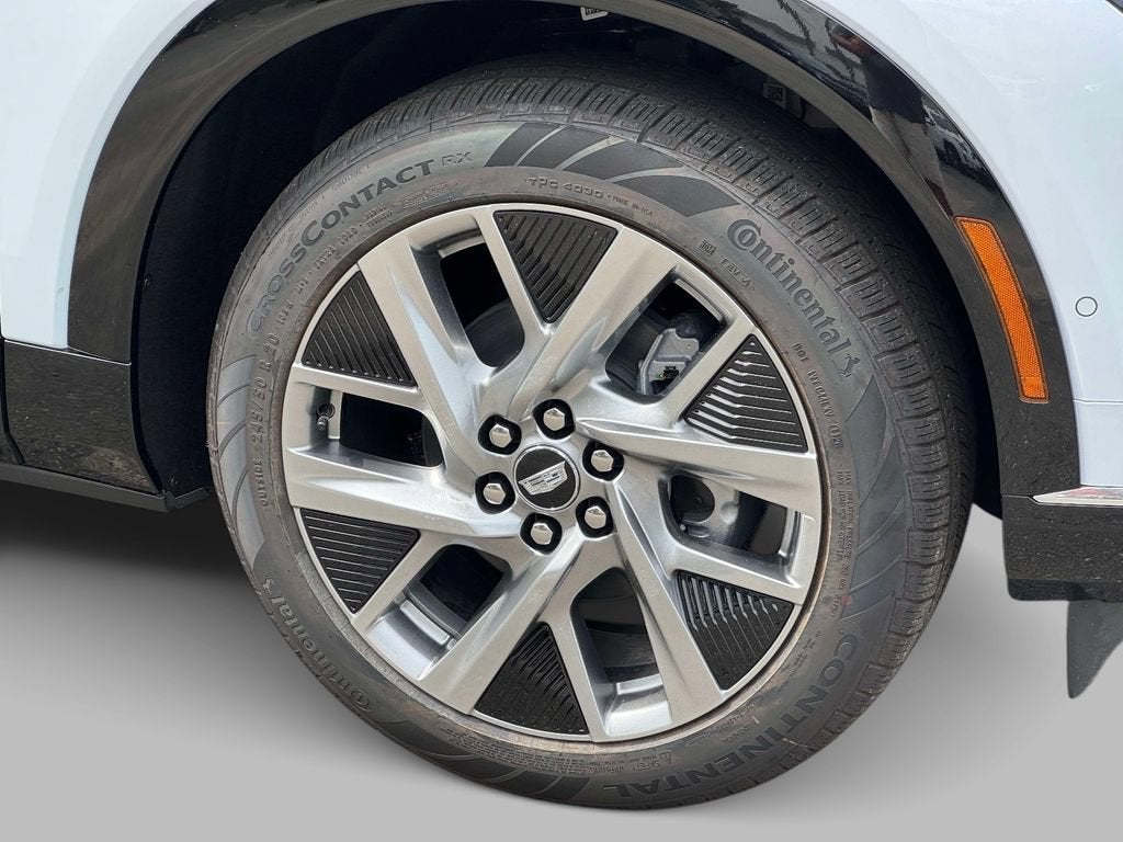 2027 Cadillac OPTIQ Luxury