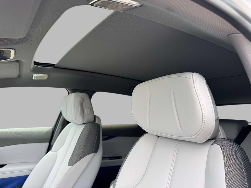 2027 Cadillac OPTIQ Luxury