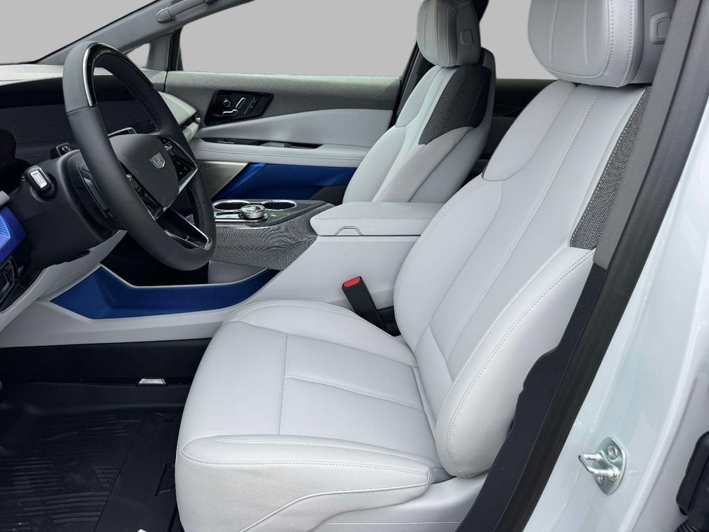 2027 Cadillac OPTIQ Luxury