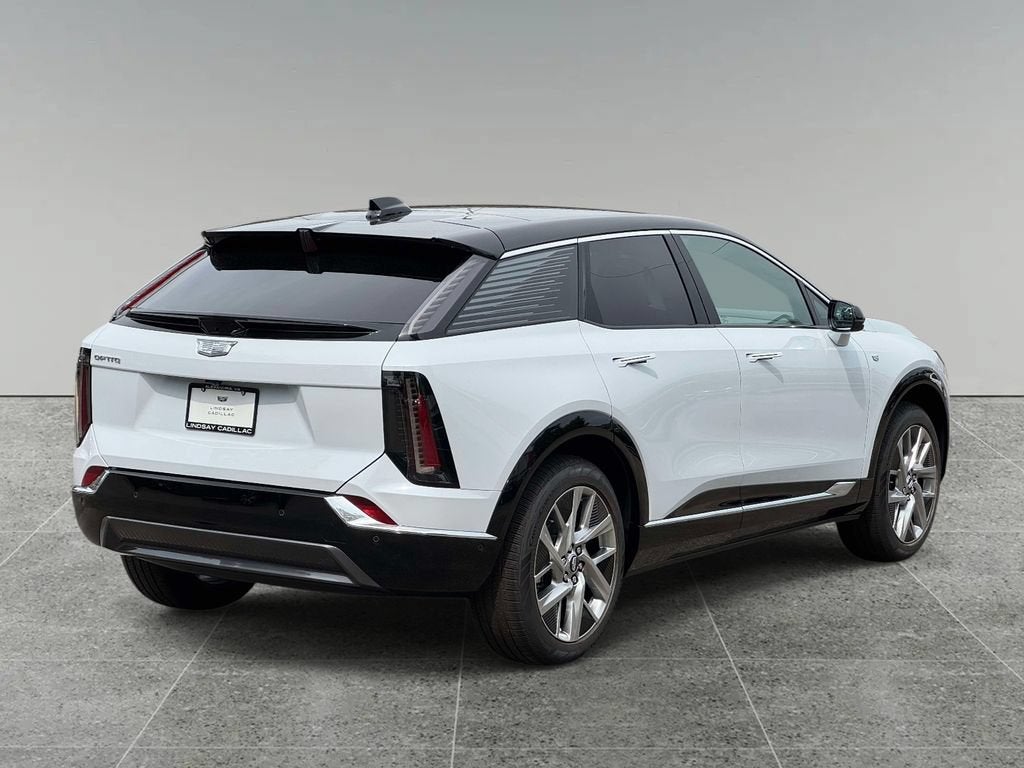2027 Cadillac OPTIQ Luxury