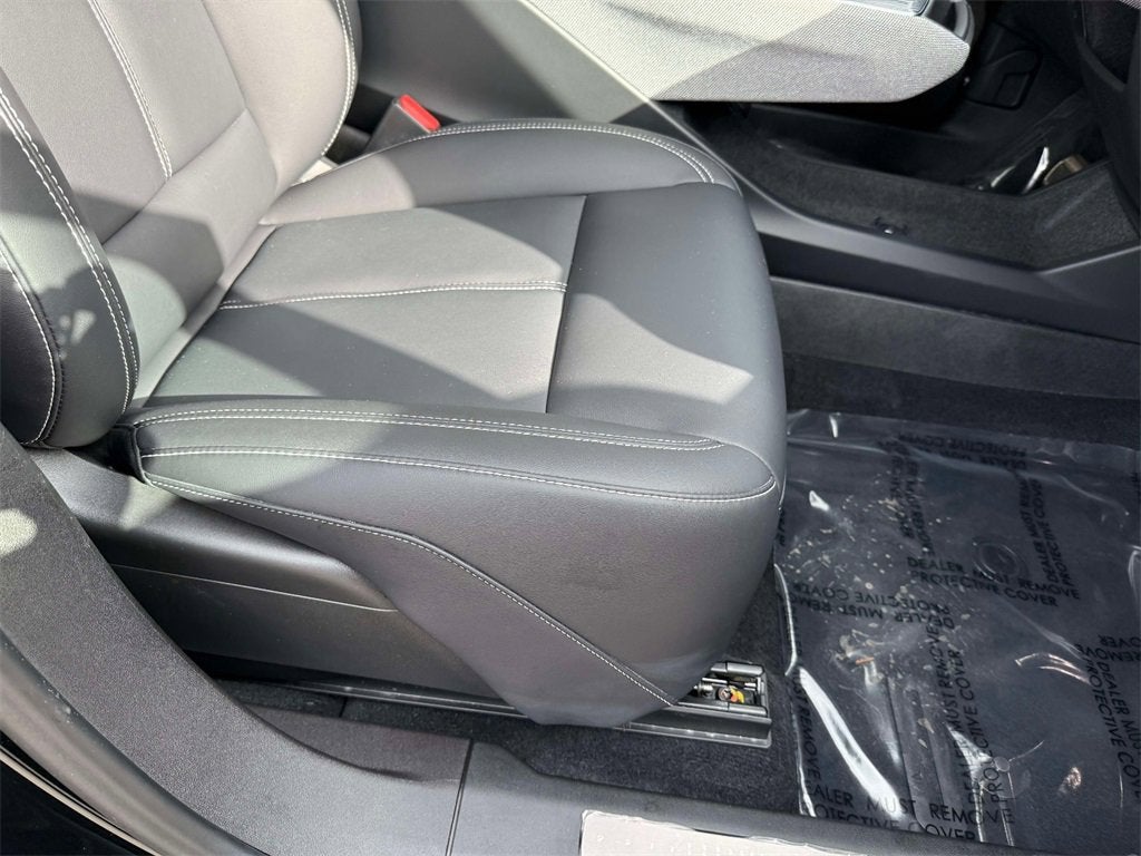 2025 Cadillac OPTIQ Luxury 1