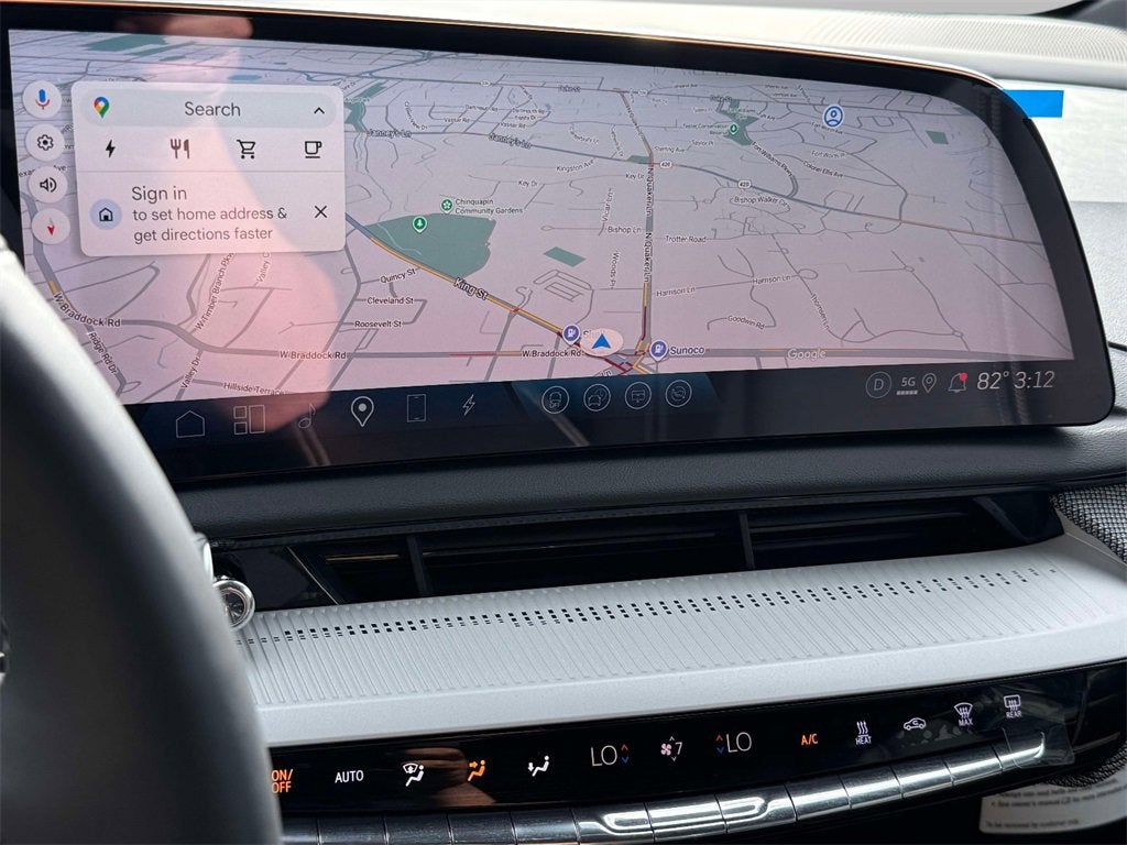 2025 Cadillac OPTIQ Luxury 1