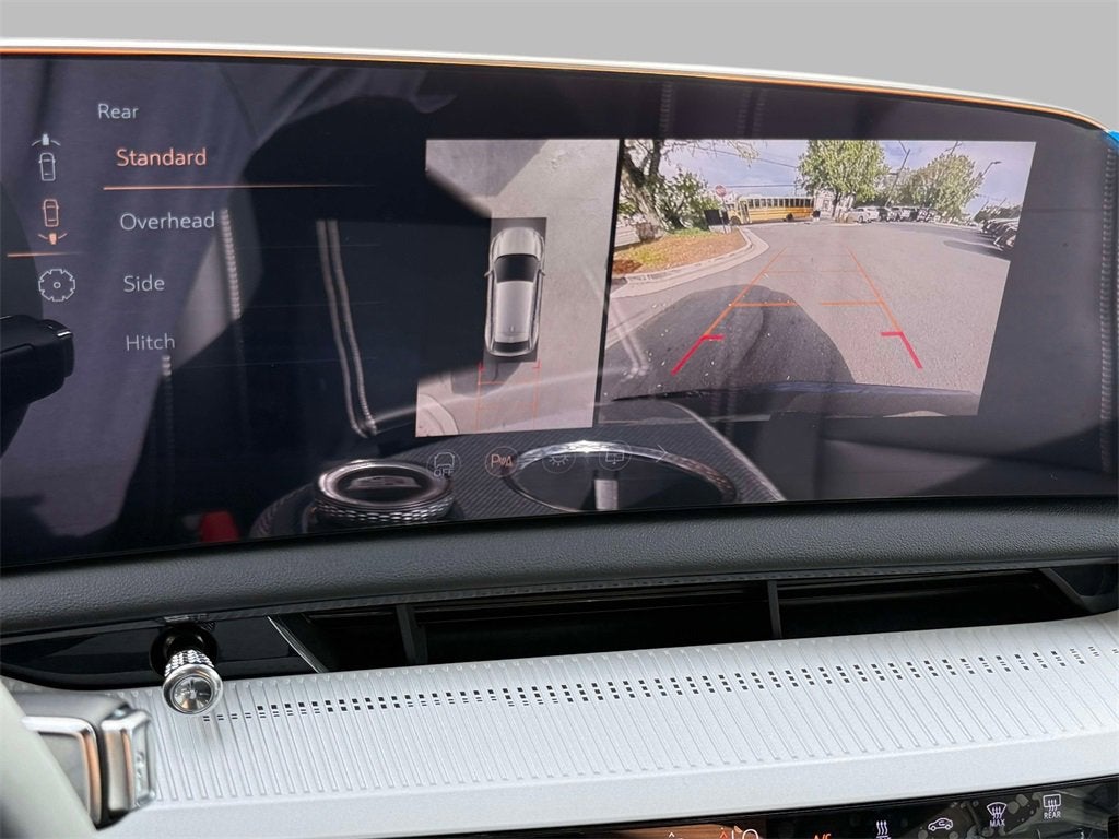 2025 Cadillac OPTIQ Luxury 1