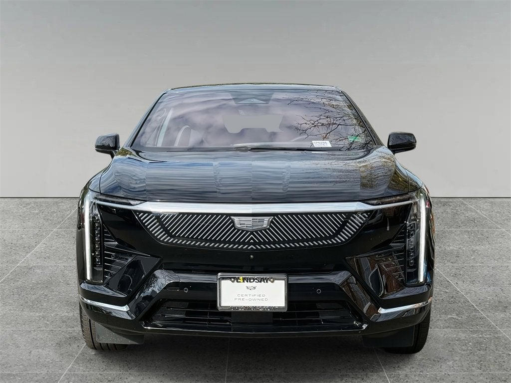 2025 Cadillac OPTIQ Luxury 1