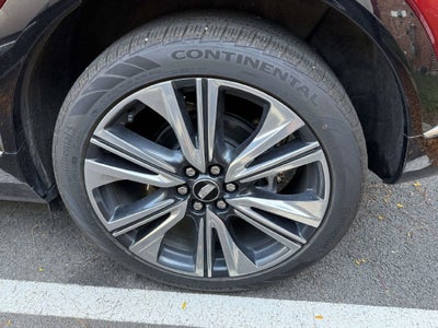 2026 Cadillac OPTIQ Premium Luxury
