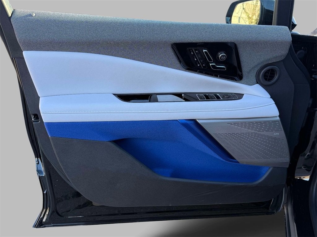 2026 Cadillac OPTIQ Premium Luxury