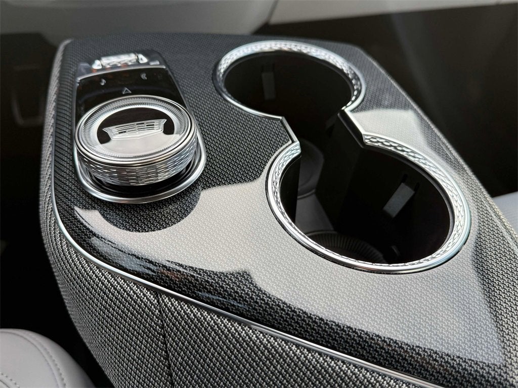 2026 Cadillac OPTIQ Premium Luxury