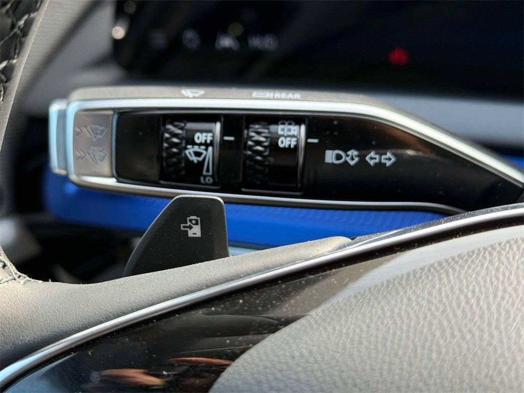 2026 Cadillac OPTIQ Premium Luxury