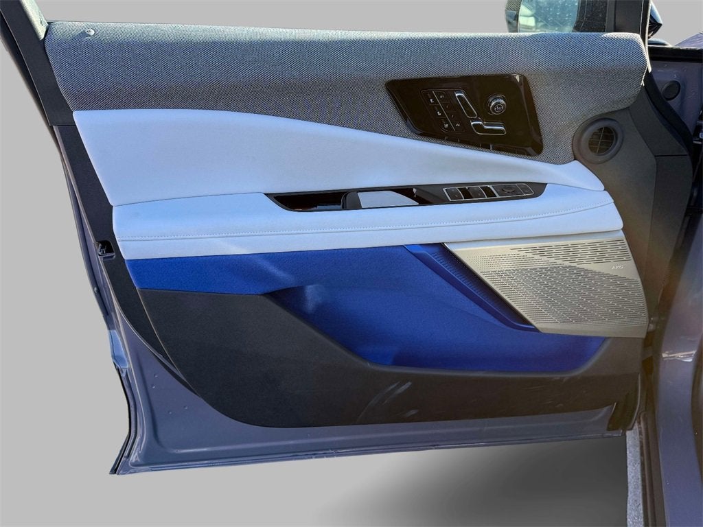 2026 Cadillac OPTIQ Premium Luxury