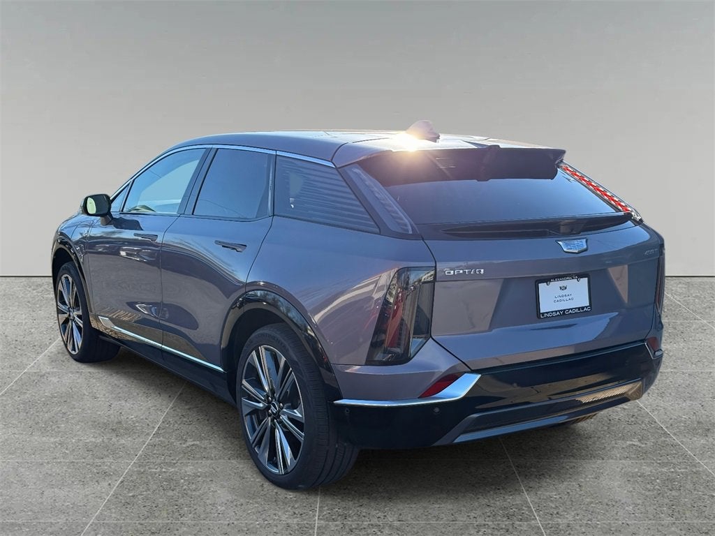 2026 Cadillac OPTIQ Premium Luxury