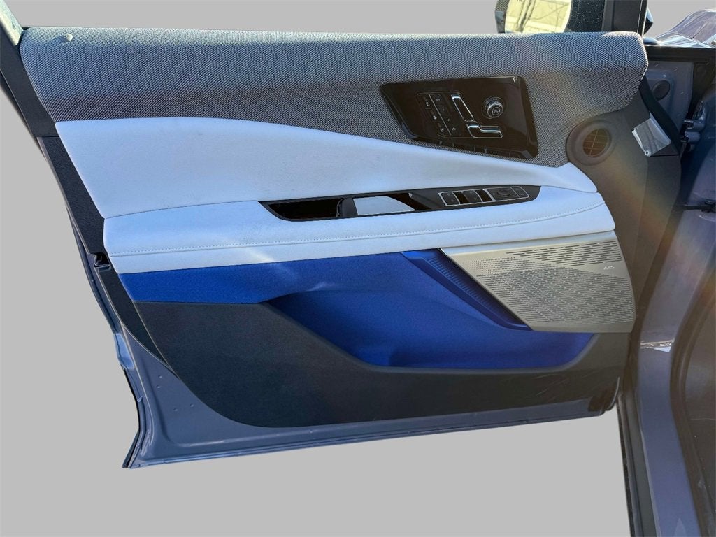 2026 Cadillac OPTIQ Premium Luxury