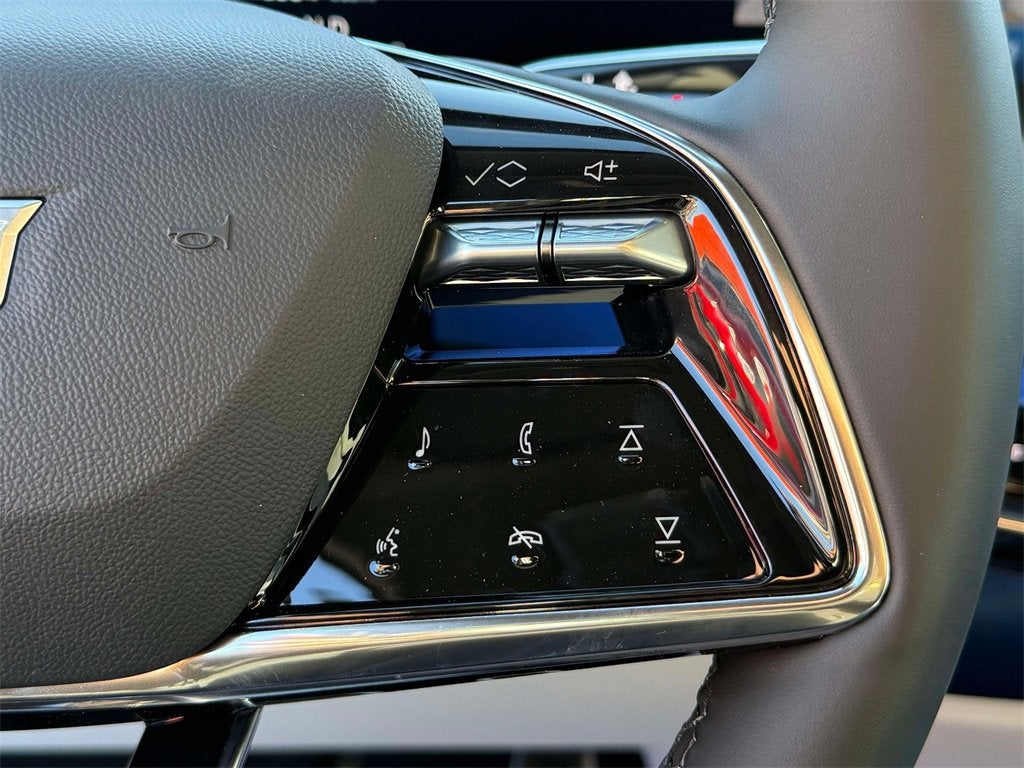 2026 Cadillac OPTIQ Premium Luxury