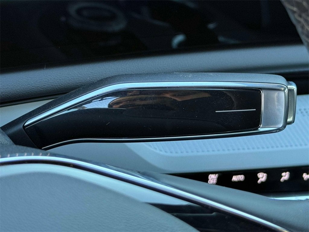 2026 Cadillac OPTIQ Premium Luxury