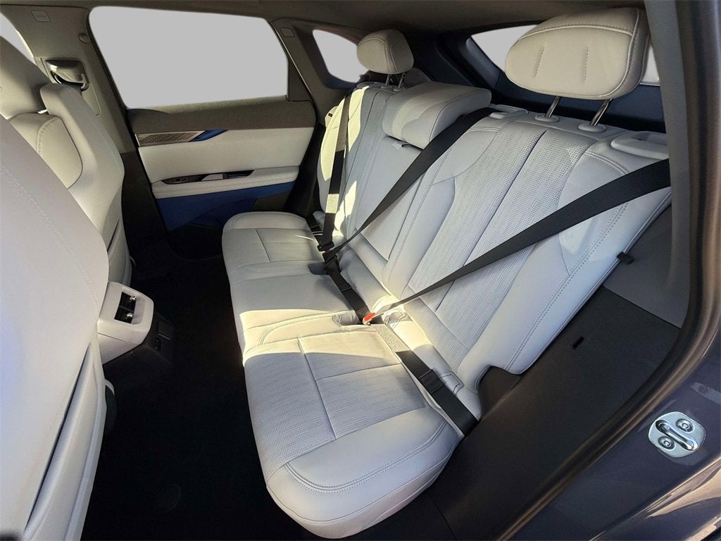 2026 Cadillac OPTIQ Premium Luxury