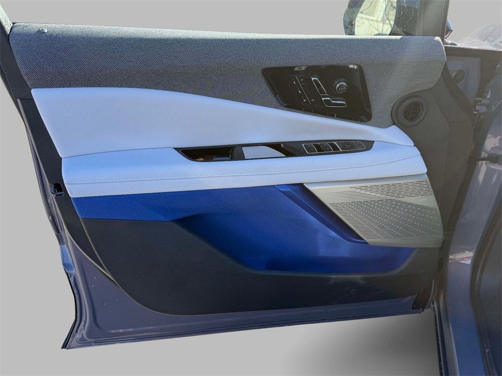 2026 Cadillac OPTIQ Premium Luxury