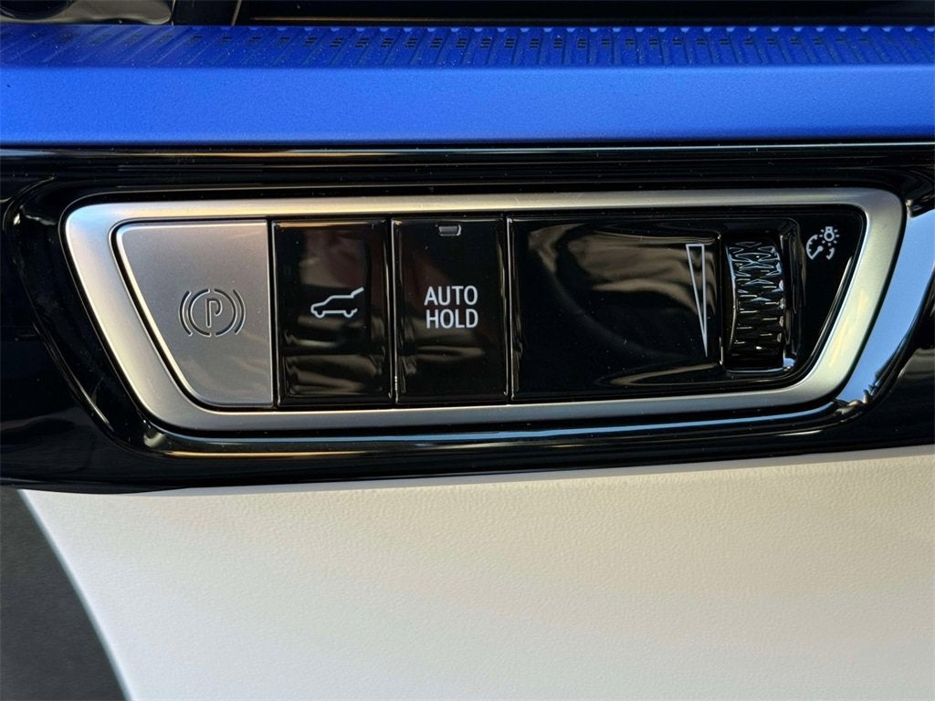 2026 Cadillac OPTIQ Premium Luxury