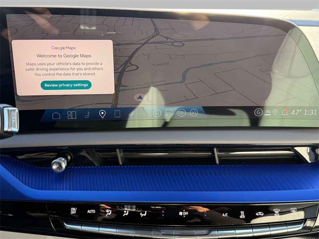 2026 Cadillac OPTIQ Premium Luxury