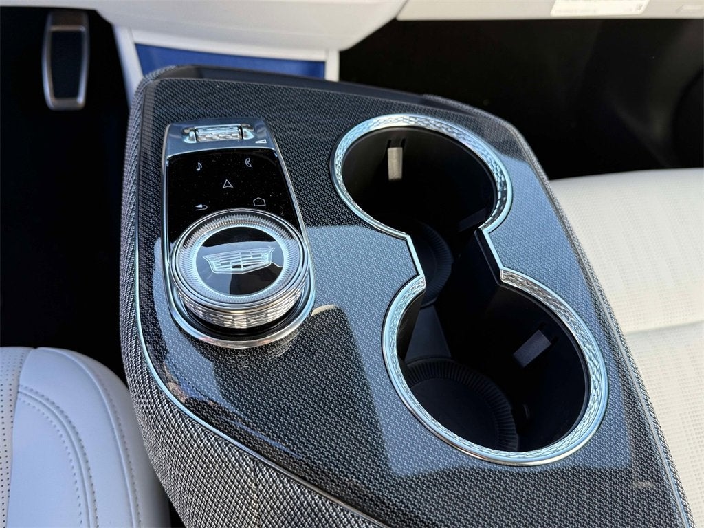 2026 Cadillac OPTIQ Premium Luxury