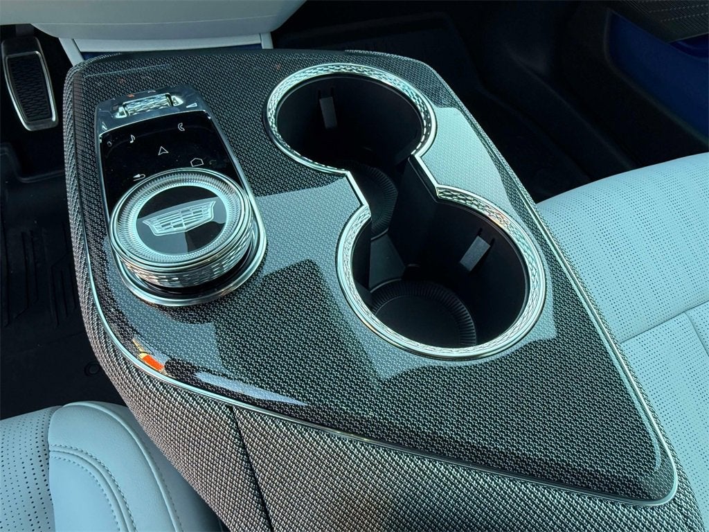 2026 Cadillac OPTIQ Premium Luxury