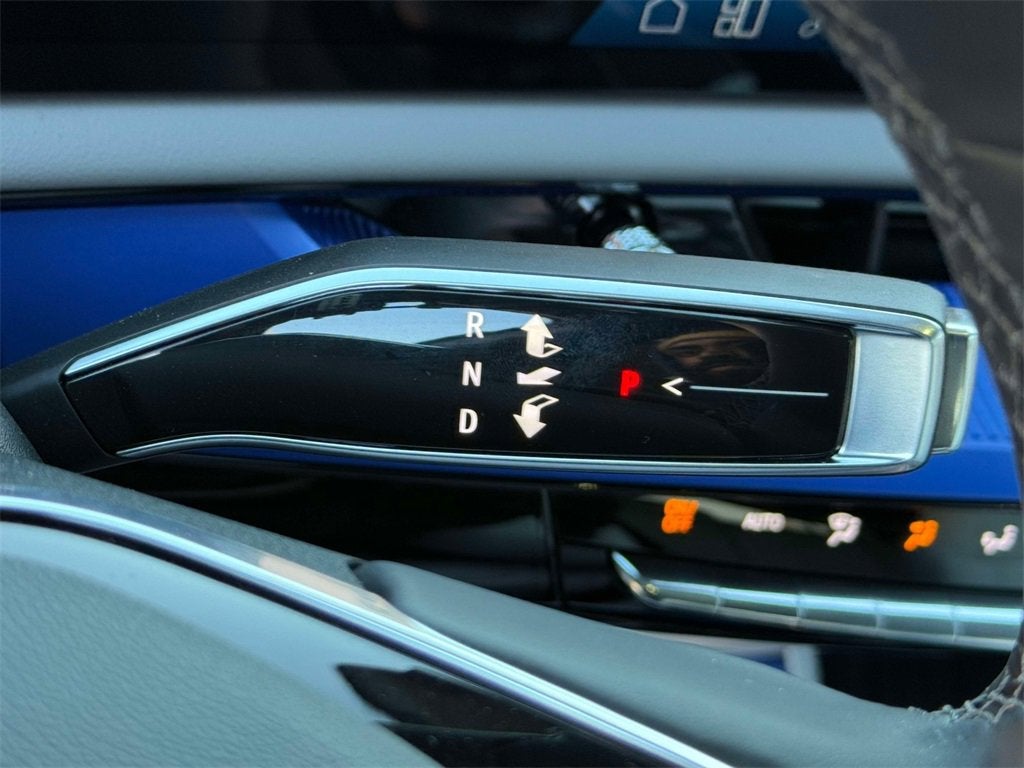 2026 Cadillac OPTIQ Premium Luxury