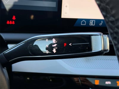 2025 Cadillac OPTIQ Luxury 2