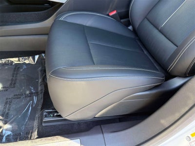 2025 Cadillac OPTIQ Luxury 2