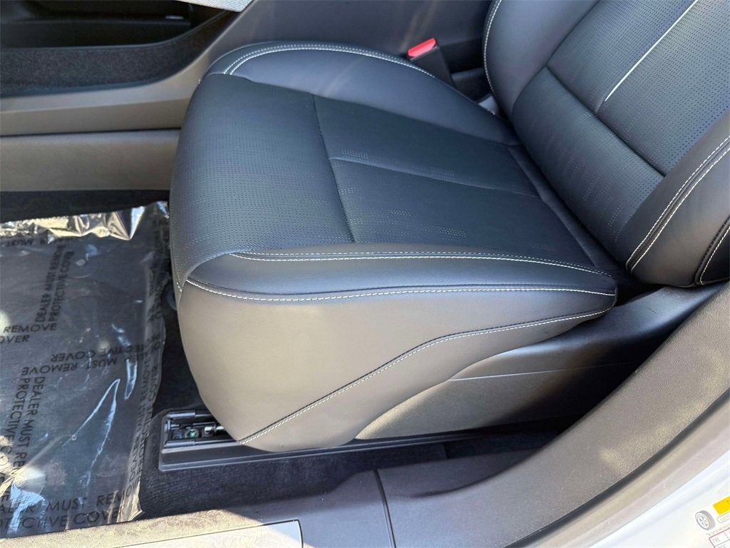 2025 Cadillac OPTIQ Luxury 2