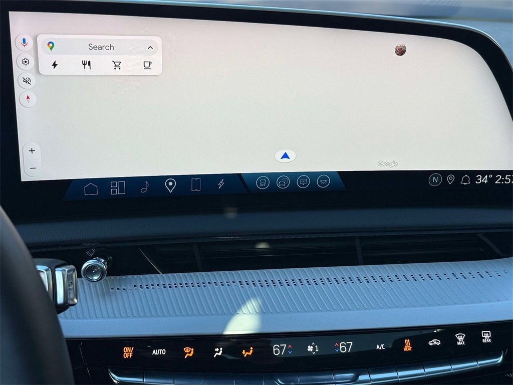 2025 Cadillac OPTIQ Luxury 2