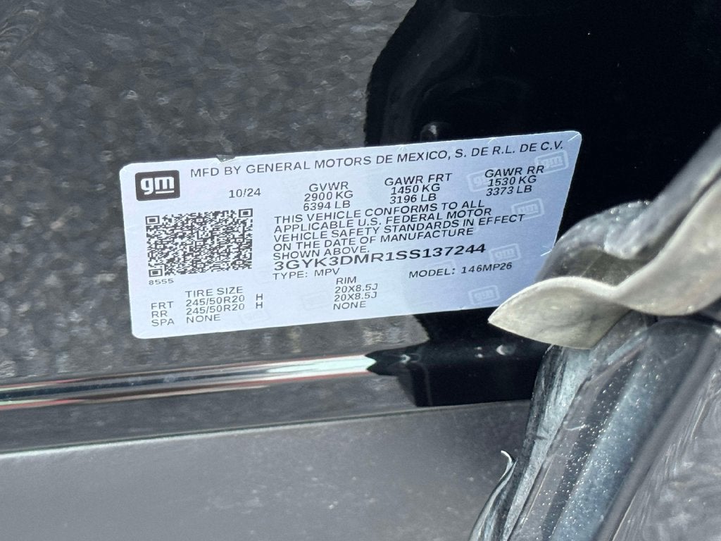 2025 Cadillac OPTIQ Luxury 2