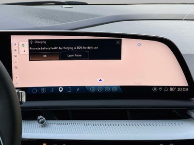 2025 Cadillac OPTIQ Luxury 2