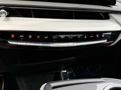 2025 Cadillac OPTIQ Luxury 2