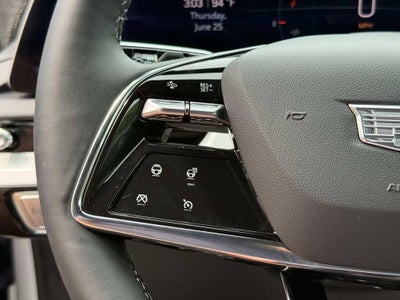 2025 Cadillac OPTIQ Luxury 2
