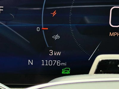 2025 Cadillac OPTIQ Luxury 2