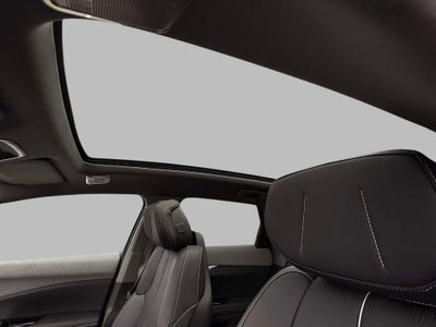 2025 Cadillac OPTIQ Luxury 2