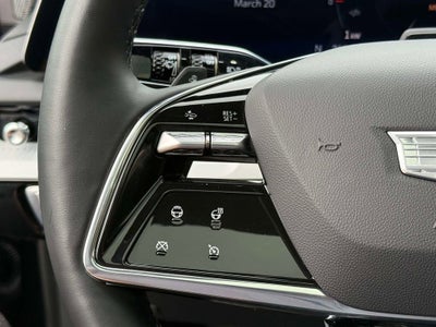 2025 Cadillac OPTIQ Luxury 2