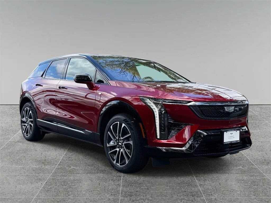 2025 Cadillac OPTIQ Sport 1