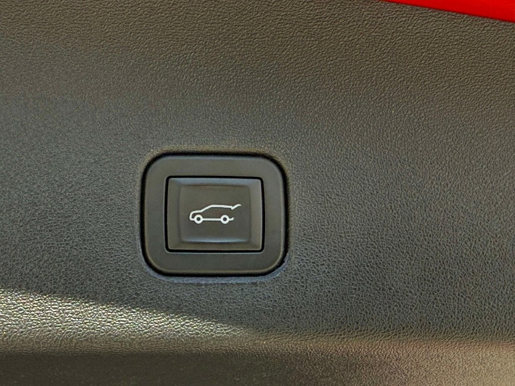 2025 Cadillac OPTIQ Sport 1