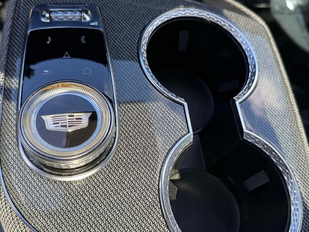 2025 Cadillac OPTIQ Sport 1