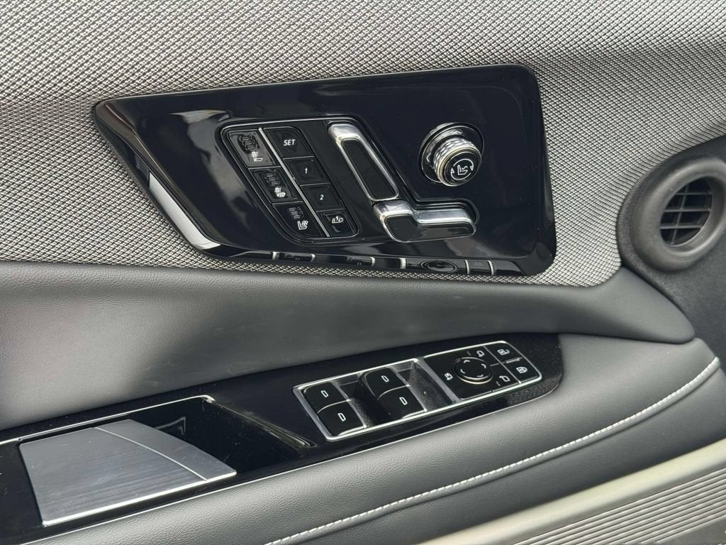 2027 Cadillac OPTIQ Premium Sport