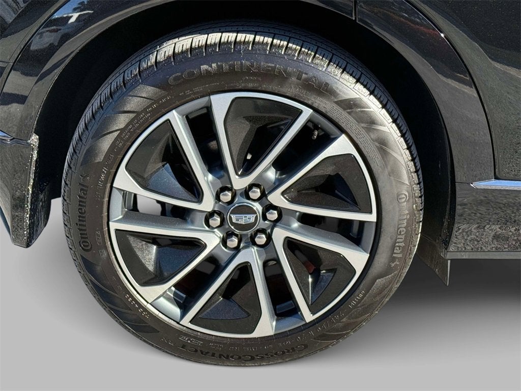 2025 Cadillac OPTIQ Sport 2