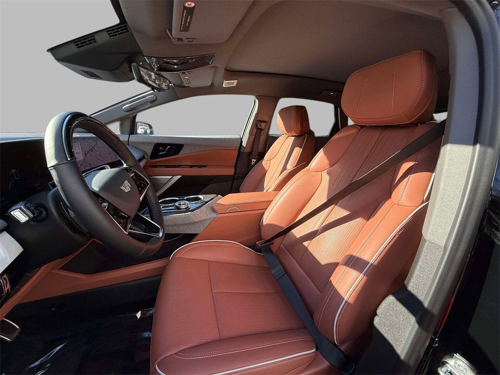 2025 Cadillac OPTIQ Sport 2