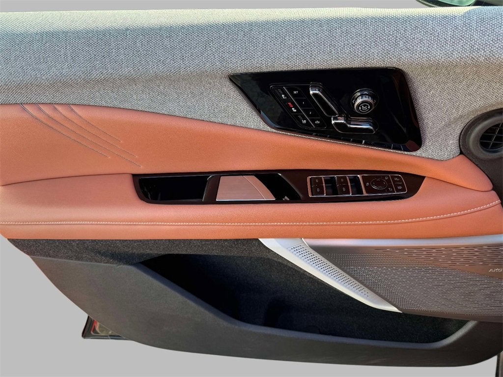 2025 Cadillac OPTIQ Sport 2