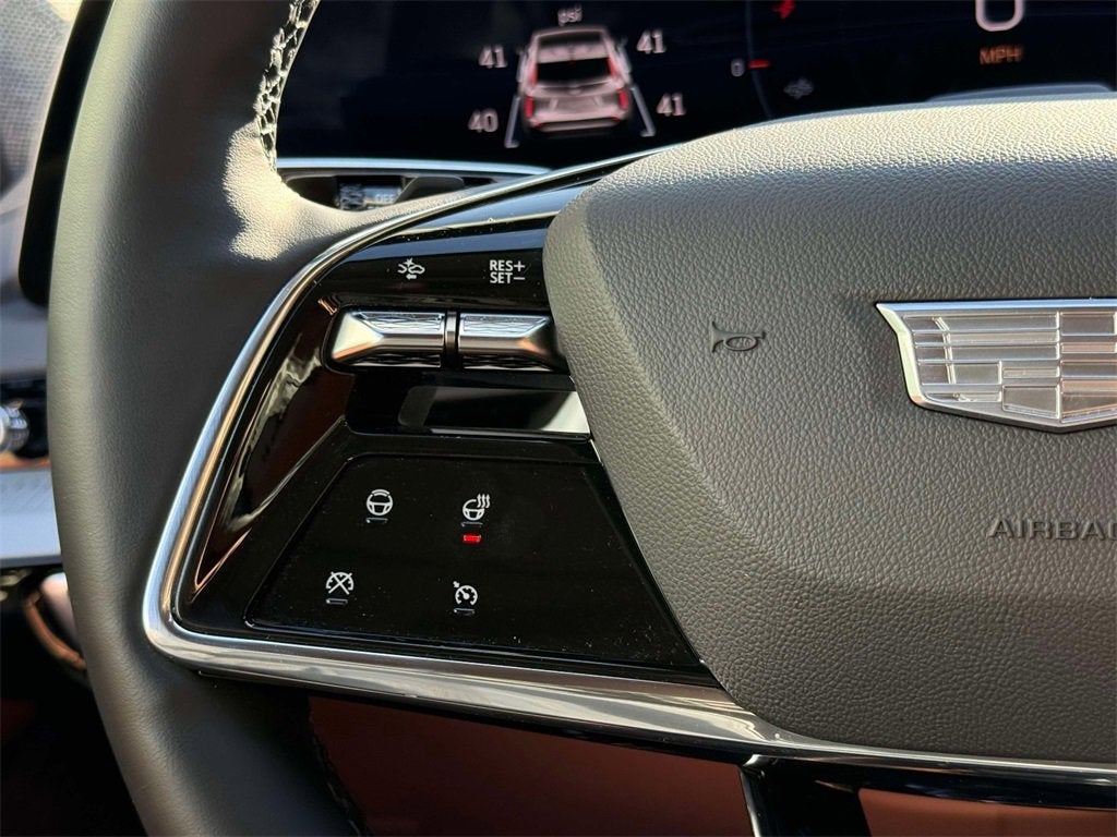 2025 Cadillac OPTIQ Sport 2