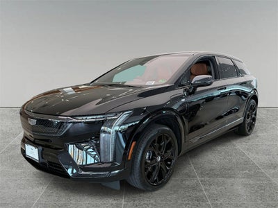 2025 Cadillac OPTIQ Sport 2