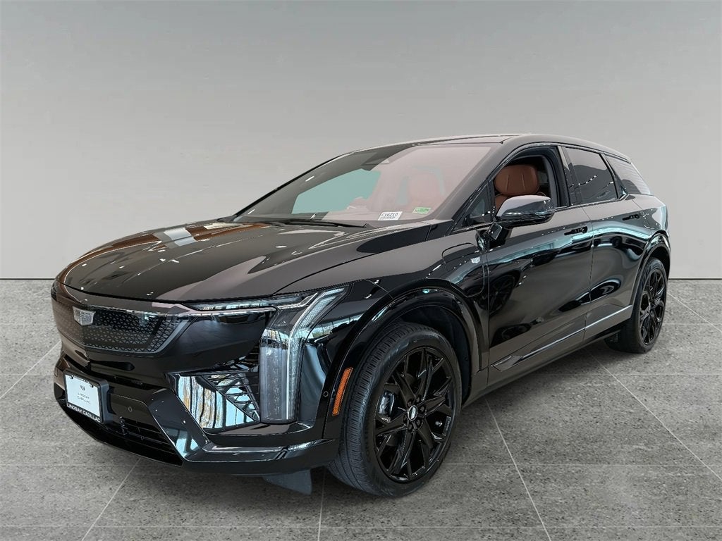 2025 Cadillac OPTIQ Sport 2
