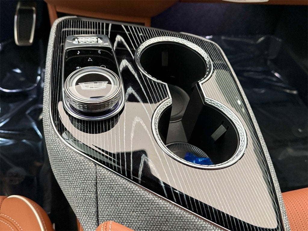 2025 Cadillac OPTIQ Sport 2