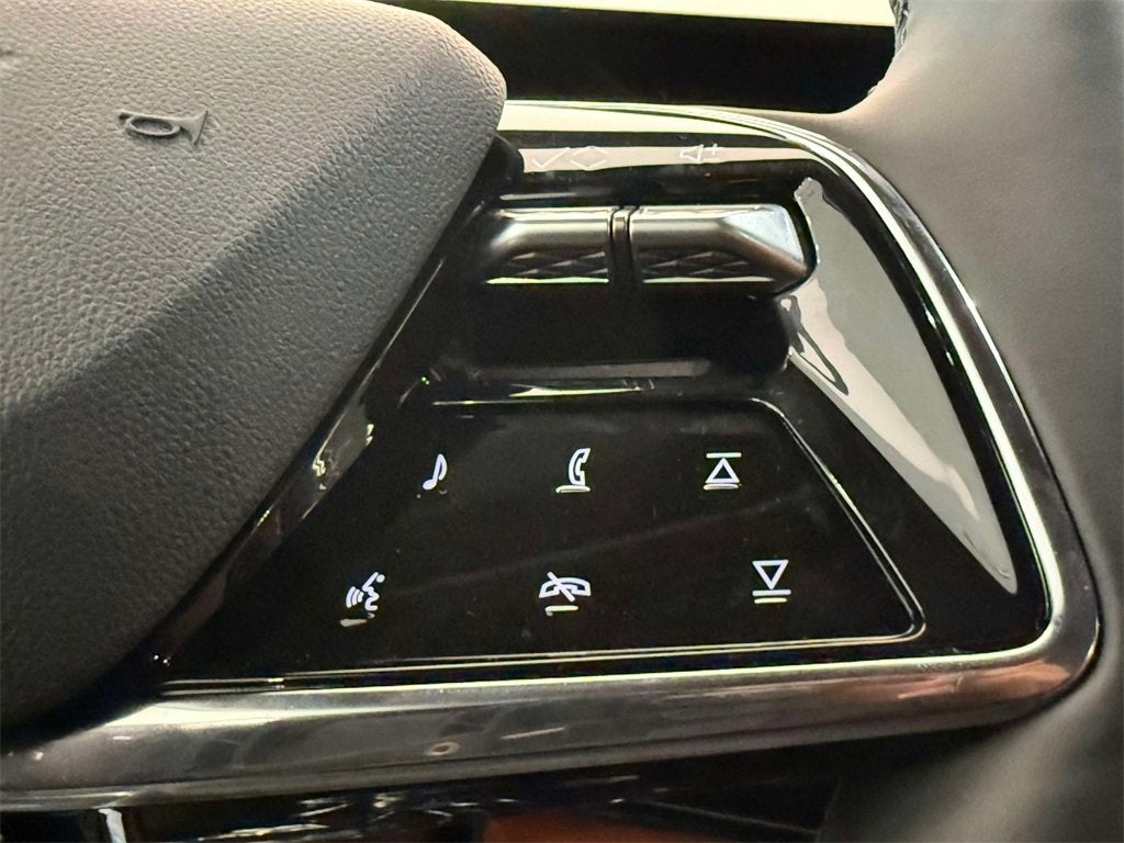 2025 Cadillac OPTIQ Sport 2