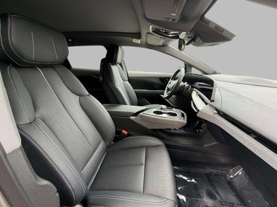 2025 Cadillac OPTIQ Sport 2