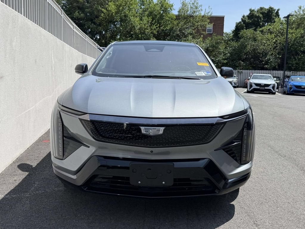 2025 Cadillac OPTIQ Sport 2
