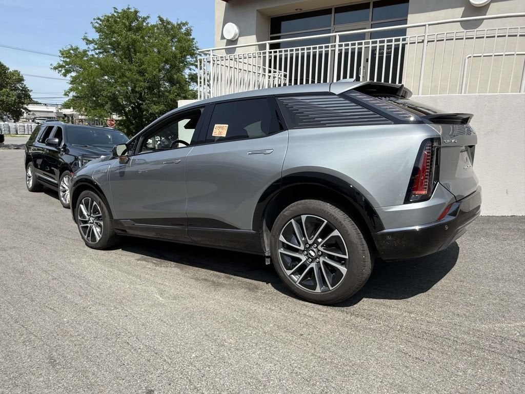 2025 Cadillac OPTIQ Sport 2